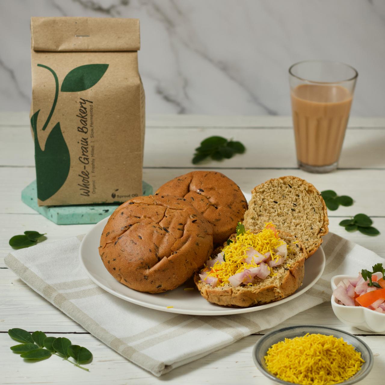 Whole Wheat Moringa & Herb Buns (4 Buns) - SproutOG